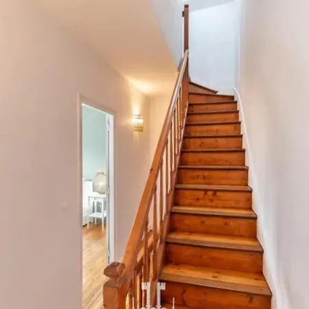 La Maison D'a Cote Charming & Family-friendly 6 Guests