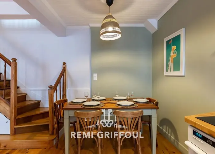 La Maison D'a Cote Charming & Family-friendly 6 Guests * Honfleur